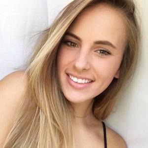 Meet your Posher, Krista